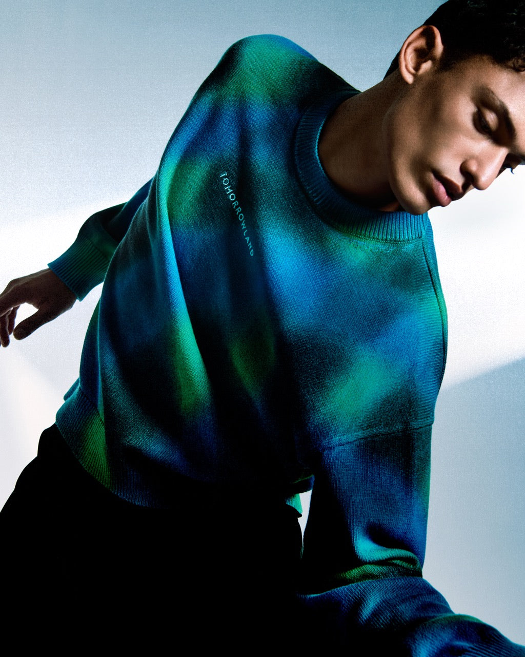 LASER KNITTED SWEATSHIRT - 3